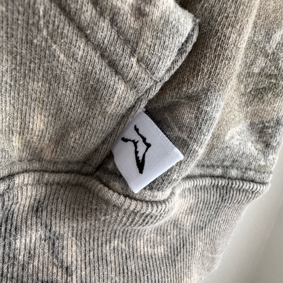 Men's Camo Hoodie - Picture 3 of 5